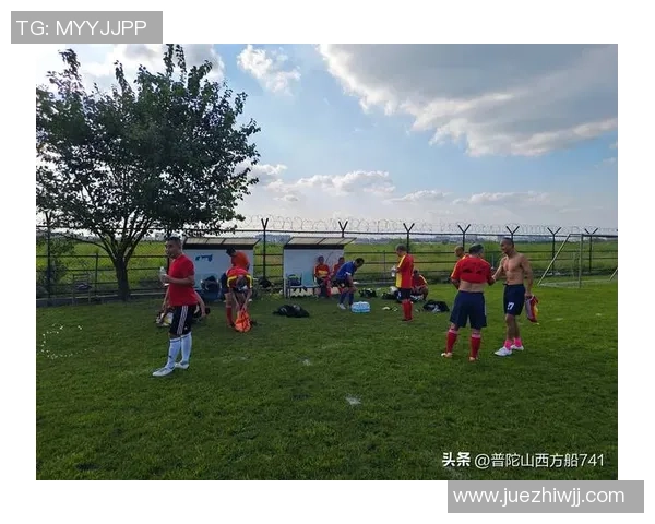 踢足球的球星中有哪些人曾经公开吸烟并引发热议